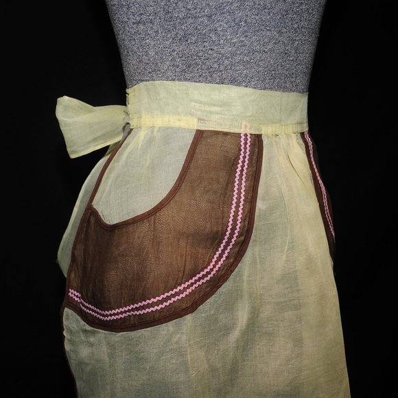 Vintage 50s Yellow Organza Fancy Hostess Apron Brown Circle Pockets w/ Rick Rack - Picture 3 of 8